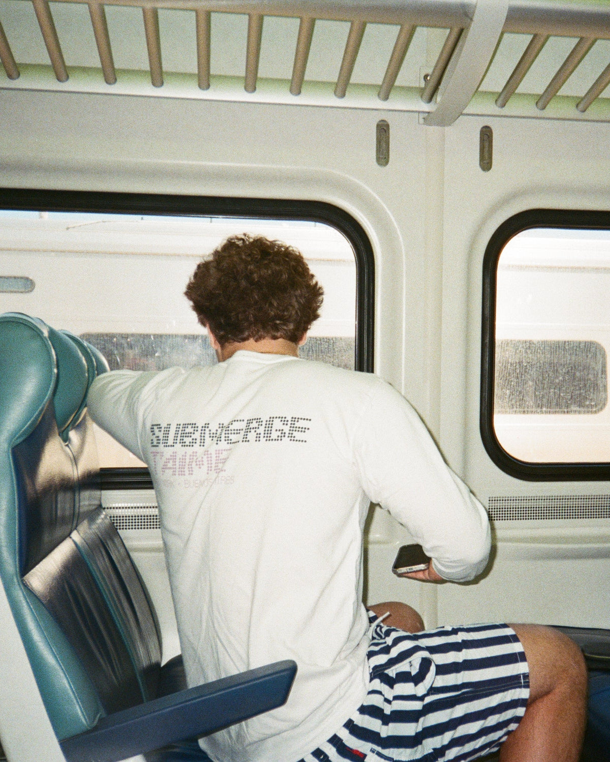 SUBMERGE T'AIME LONGSLEEVE (WHITE)