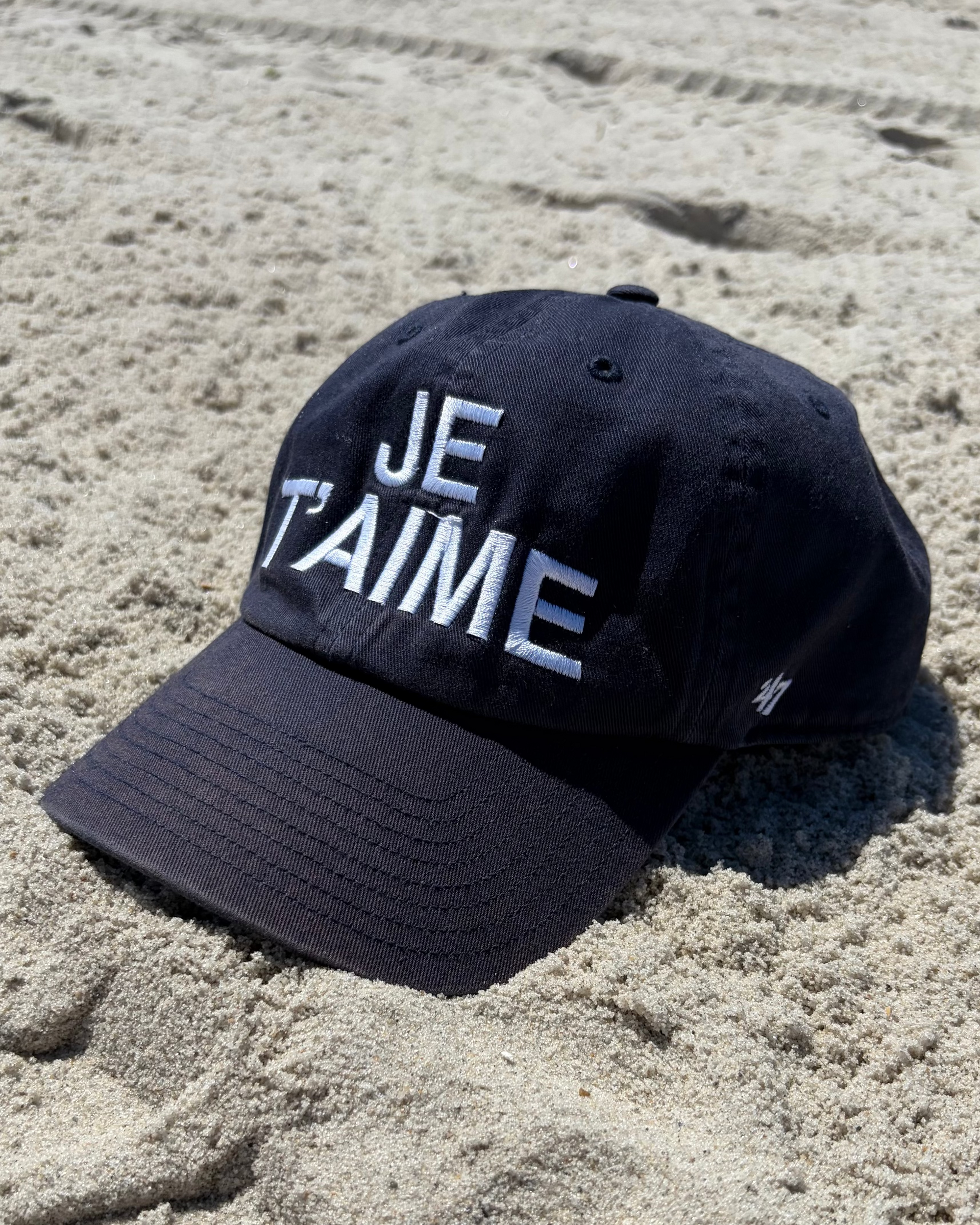 JE T'AIME CAP